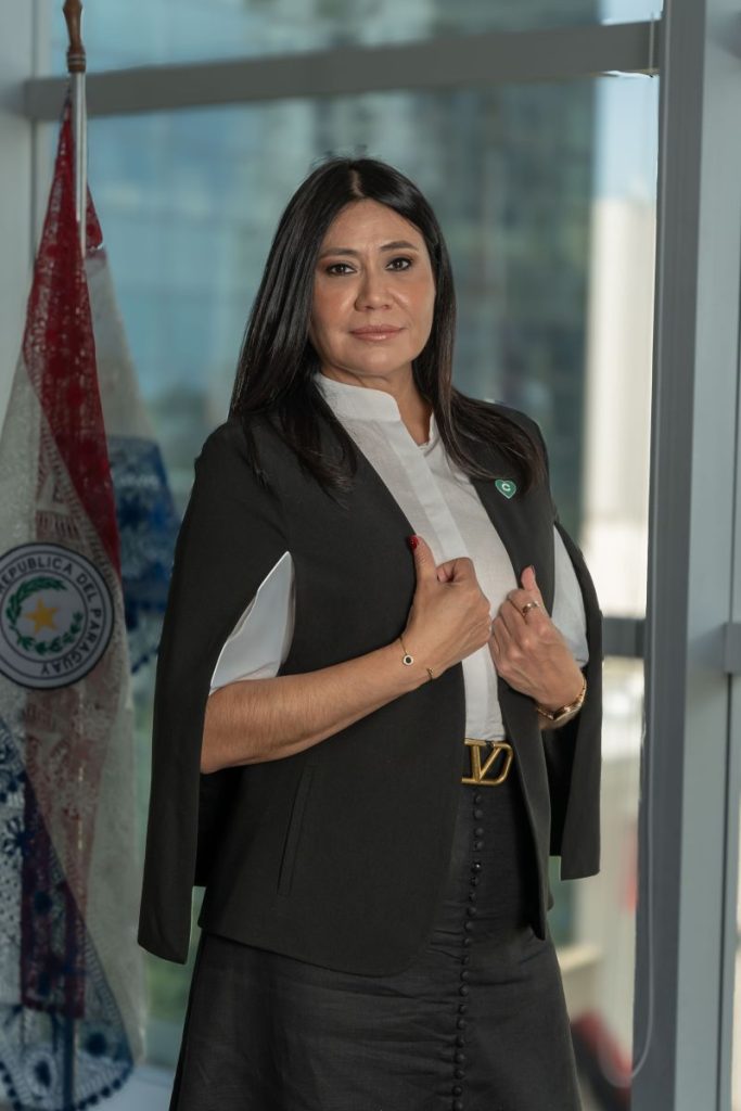 El cliente como centro: la clave de CADIEM para negocios e inversiones con propósito El cliente como centro: la clave de CADIEM para negocios e inversiones con propósito